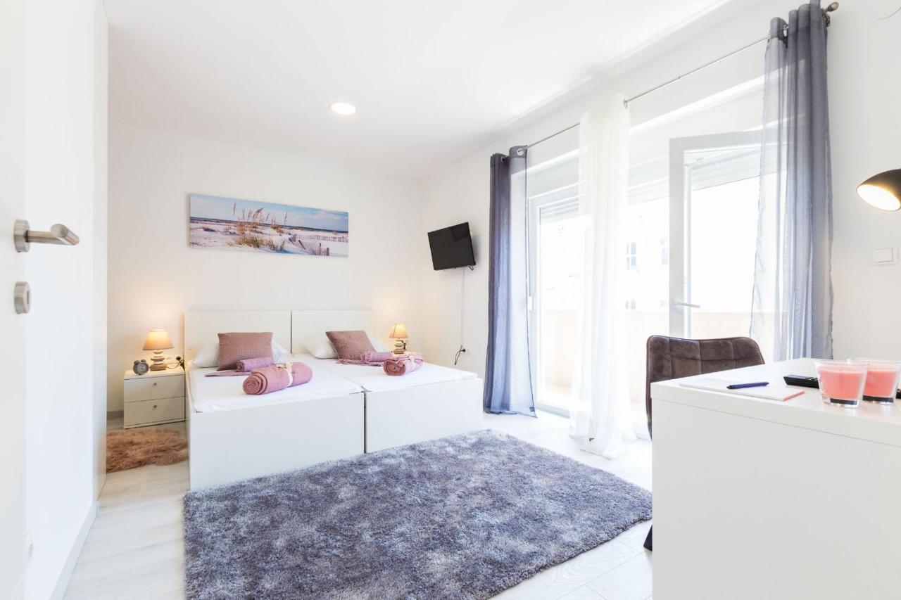 2Sis 2 Apartments زادار المظهر الخارجي الصورة