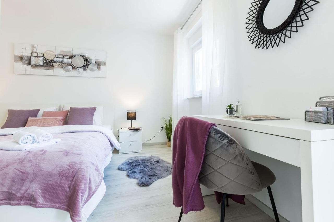2Sis 2 Apartments زادار المظهر الخارجي الصورة