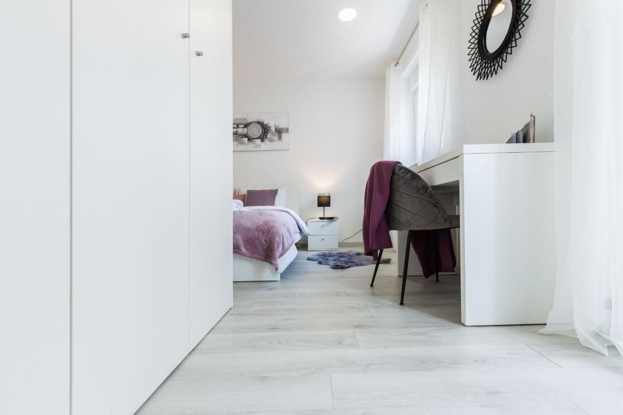 2Sis 2 Apartments زادار المظهر الخارجي الصورة
